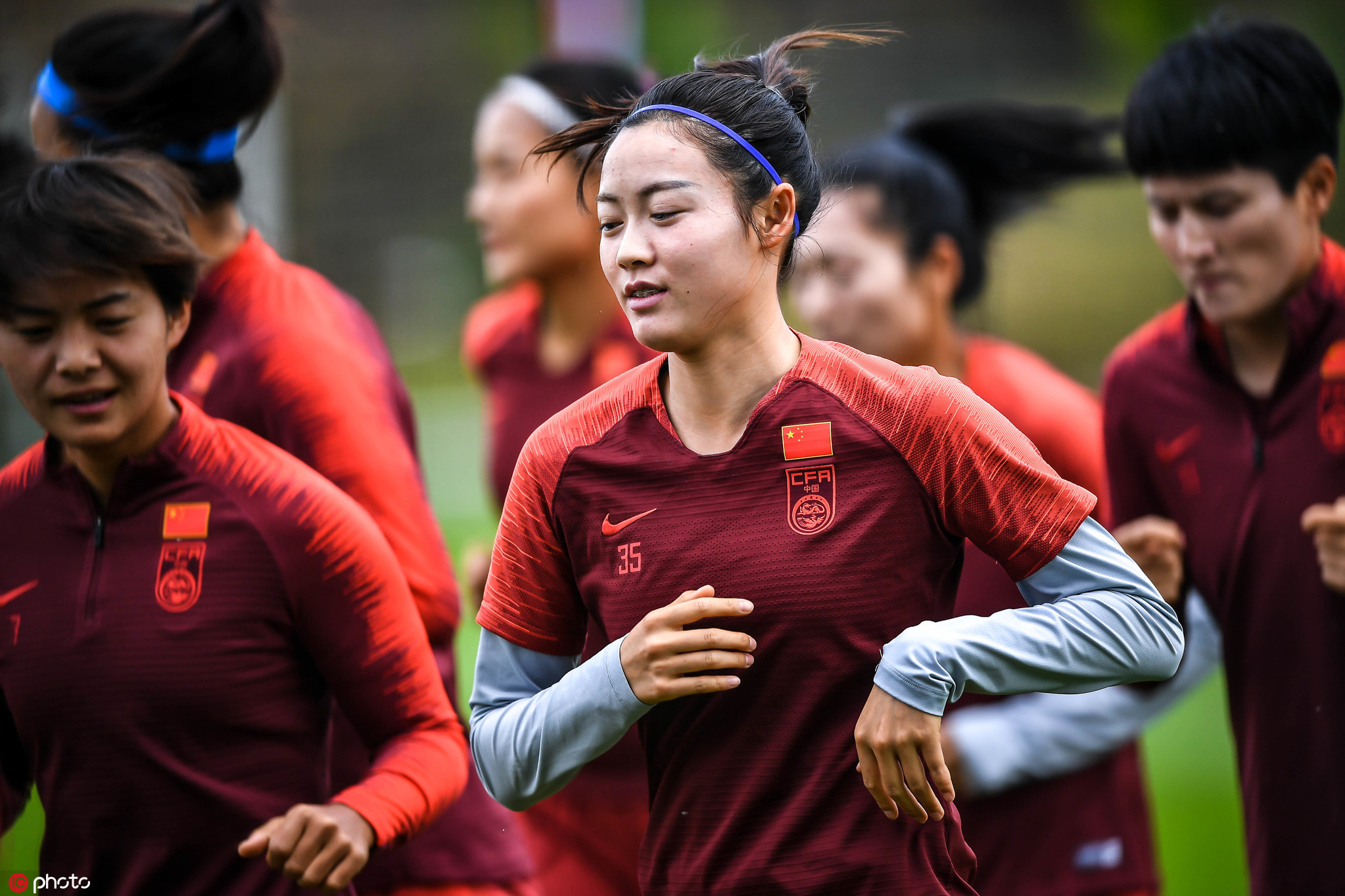 中国女足备战世界杯，训练加紧进行
