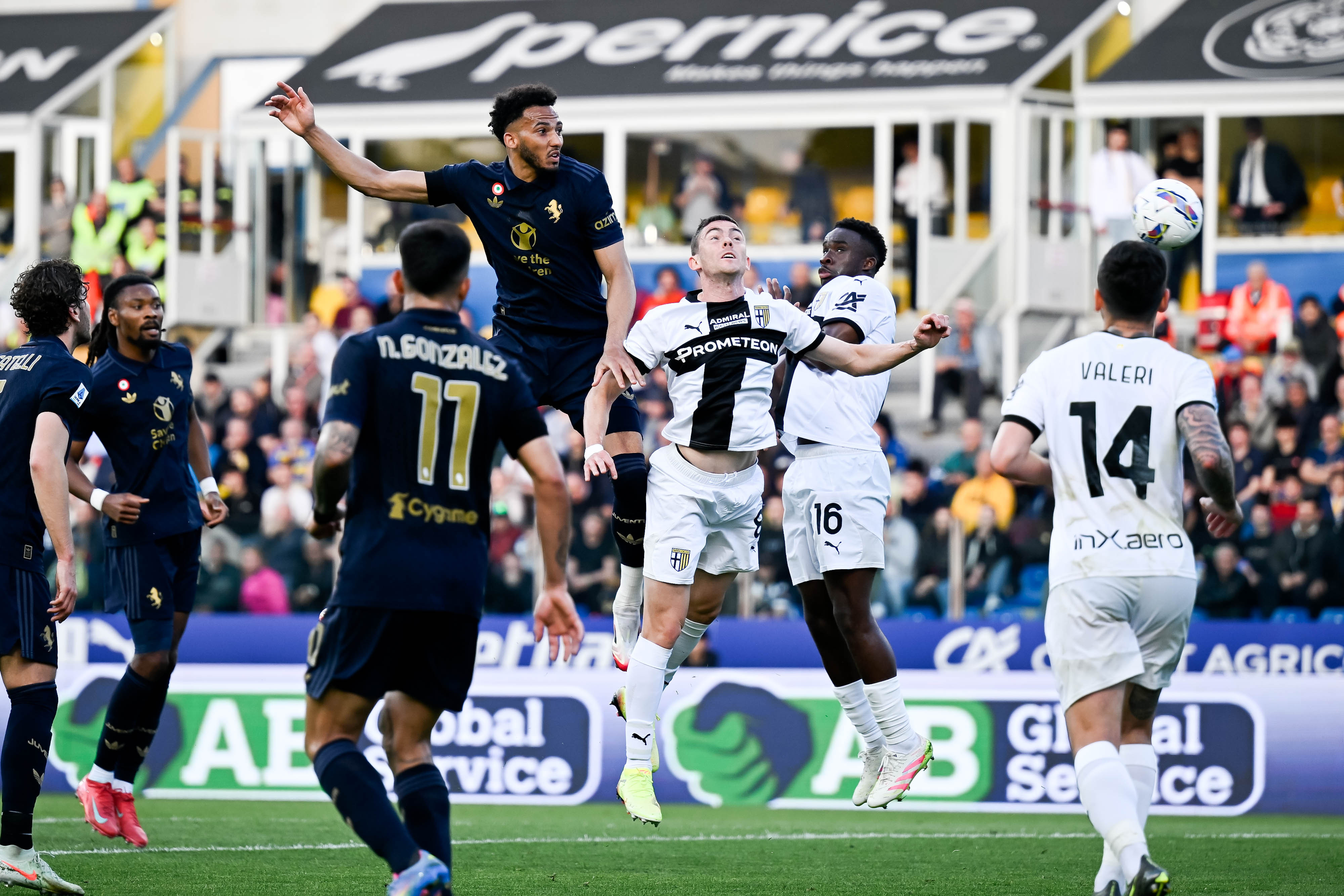 关于意甲球队备战季前赛,进行全面训练的信息 关于意甲球队备战季前赛,进行全面训练的信息