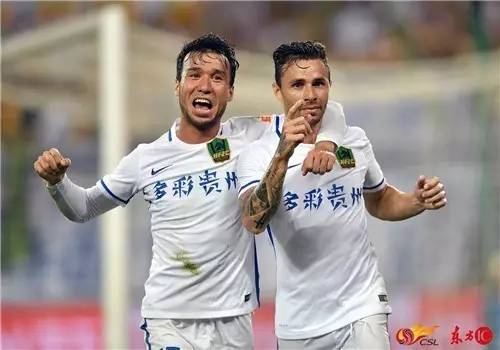 开云平台-上海上港客场大捷，积分榜领跑形势稳定