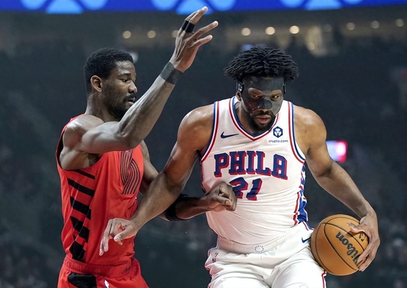 开云体育-76人逆袭战胜凯尔特人，恩比德再砍三双