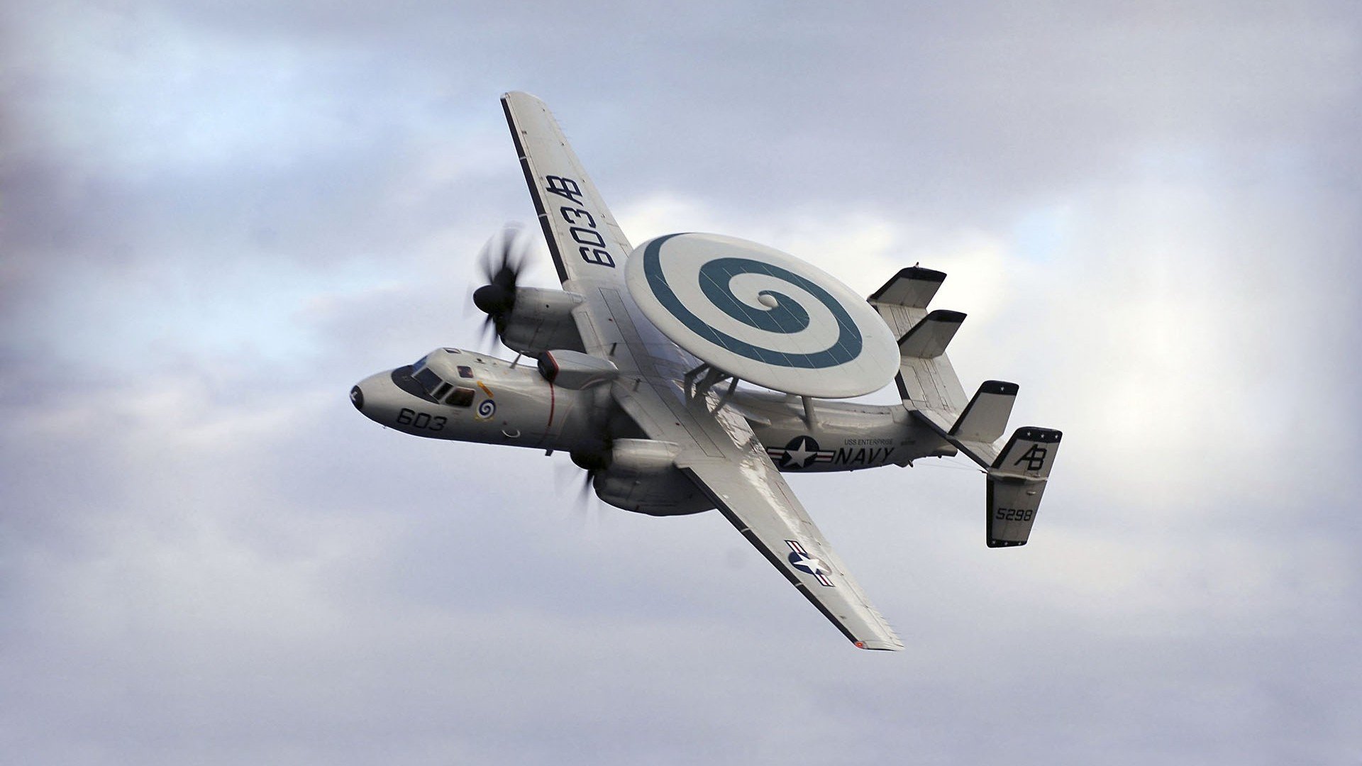 开云APP-剪刀裁开历史的那一刻，哈弗茨的致命温柔与钢铁神经