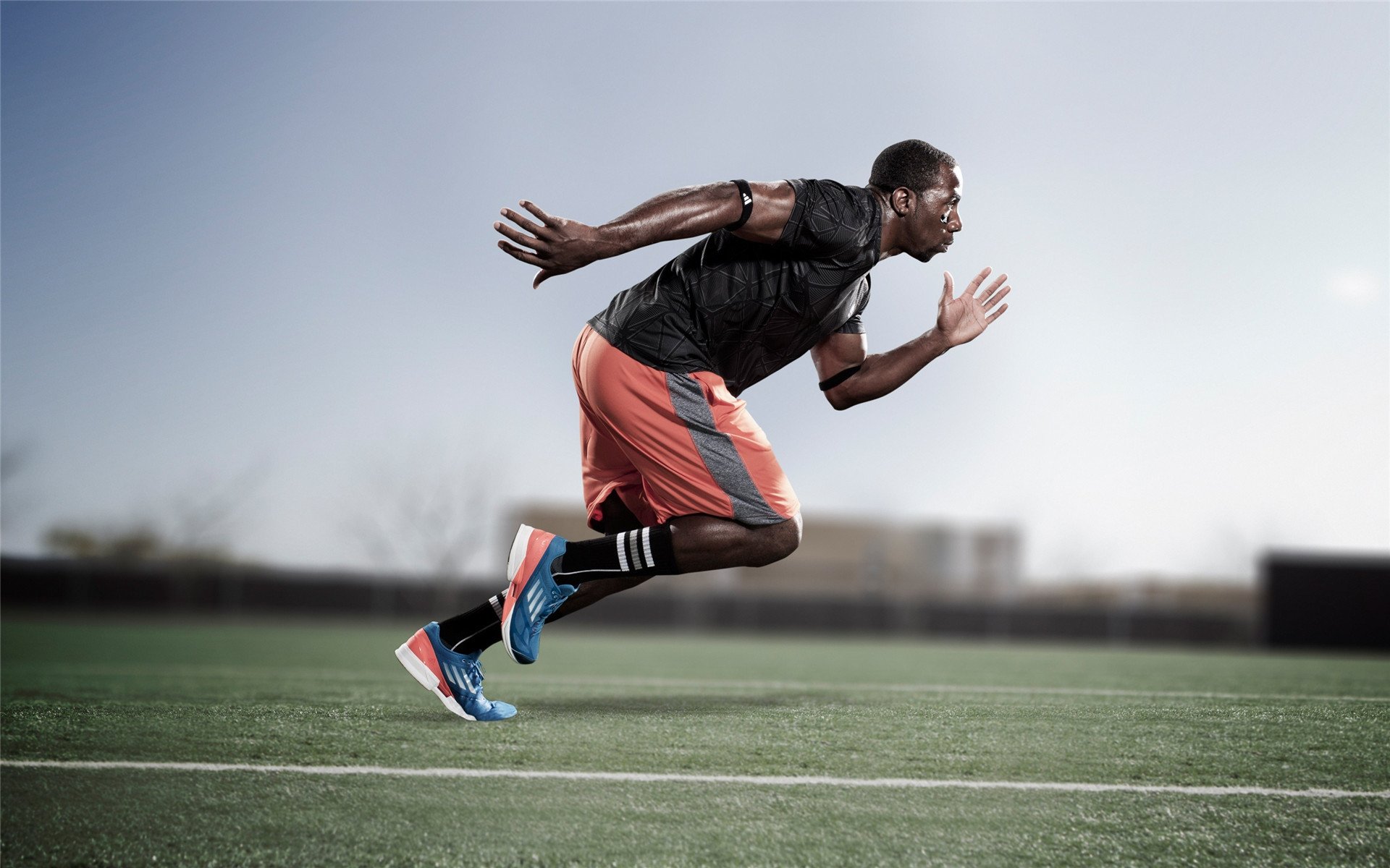 致命19分！英格拉姆末节封神，开拓者终结火箭连胜