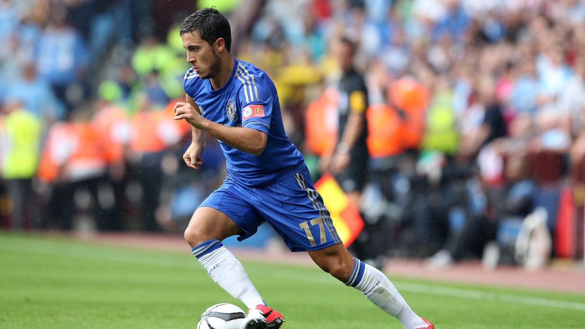 暗影荒原上的公牛，当克莱的三分箭射穿独行侠的月光